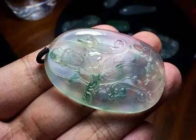 翡翠的雕刻風(fēng)格，很漲知識(shí)