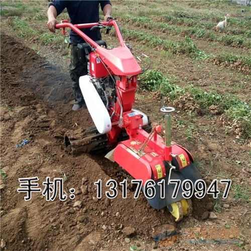 多功能開溝培土施肥機(jī) 現(xiàn)代果園管理的得力助手